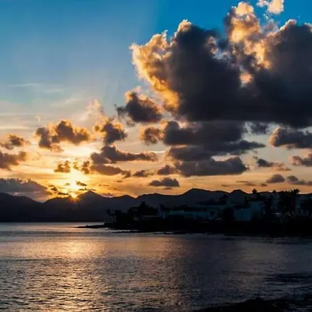 Puerto Del Carmen Sleeps 3 Wifi *