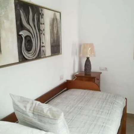 Puerto Del Carmen Sleeps 3 Wifi *